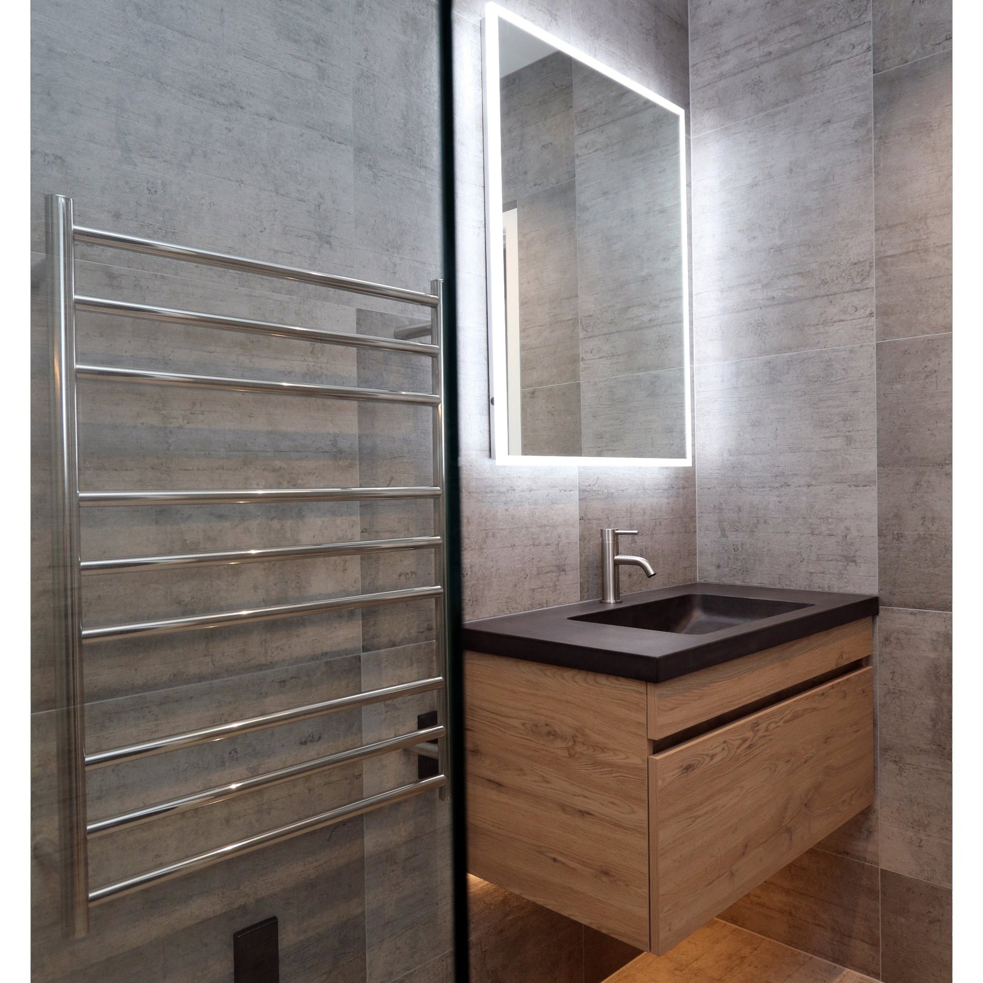 CODE ROUND HEATED TOWEL LADDERS 900X650MM - 7 COLOURS