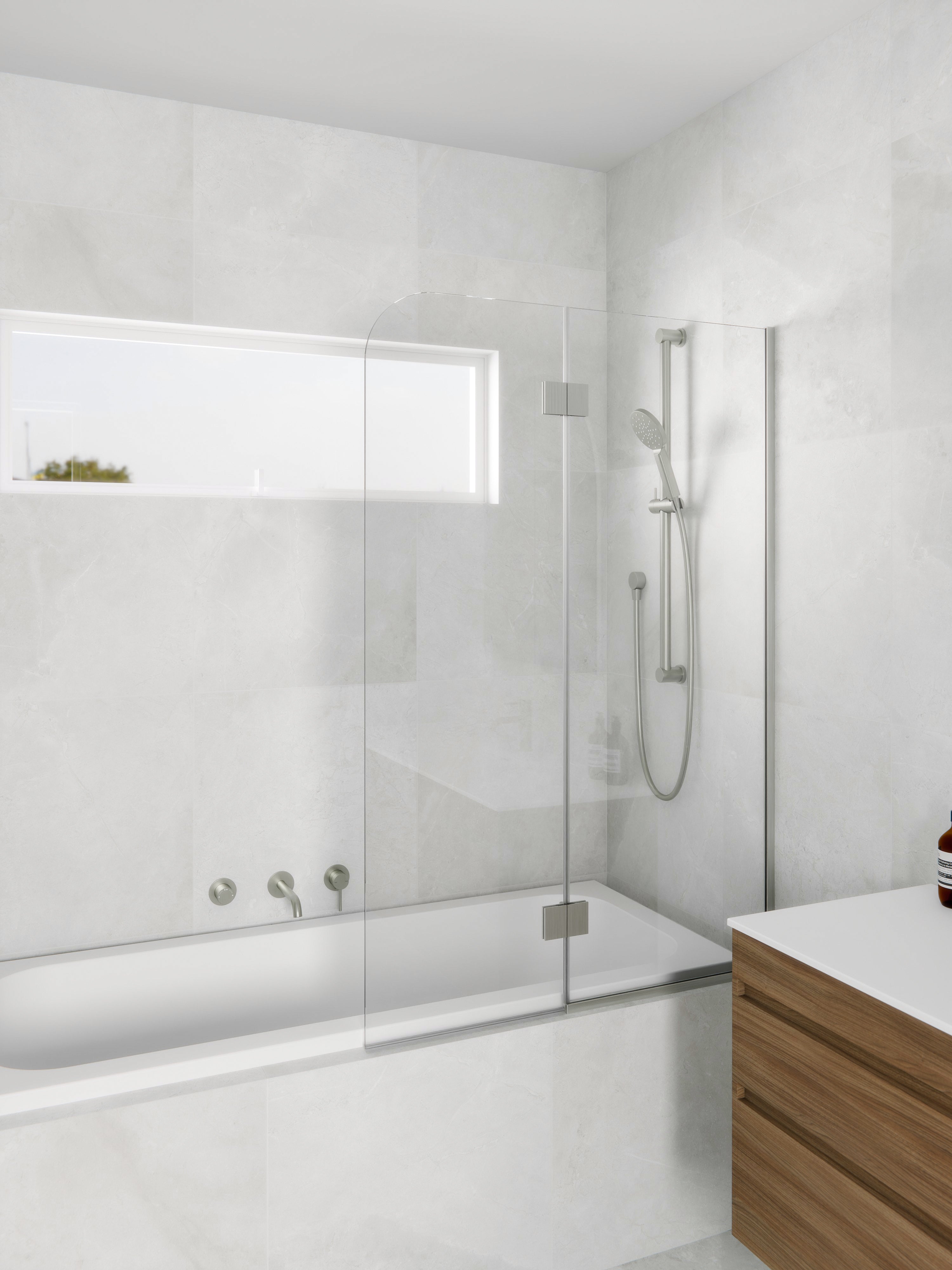 Code Pillar Bath Screen Range | 550 + 450W