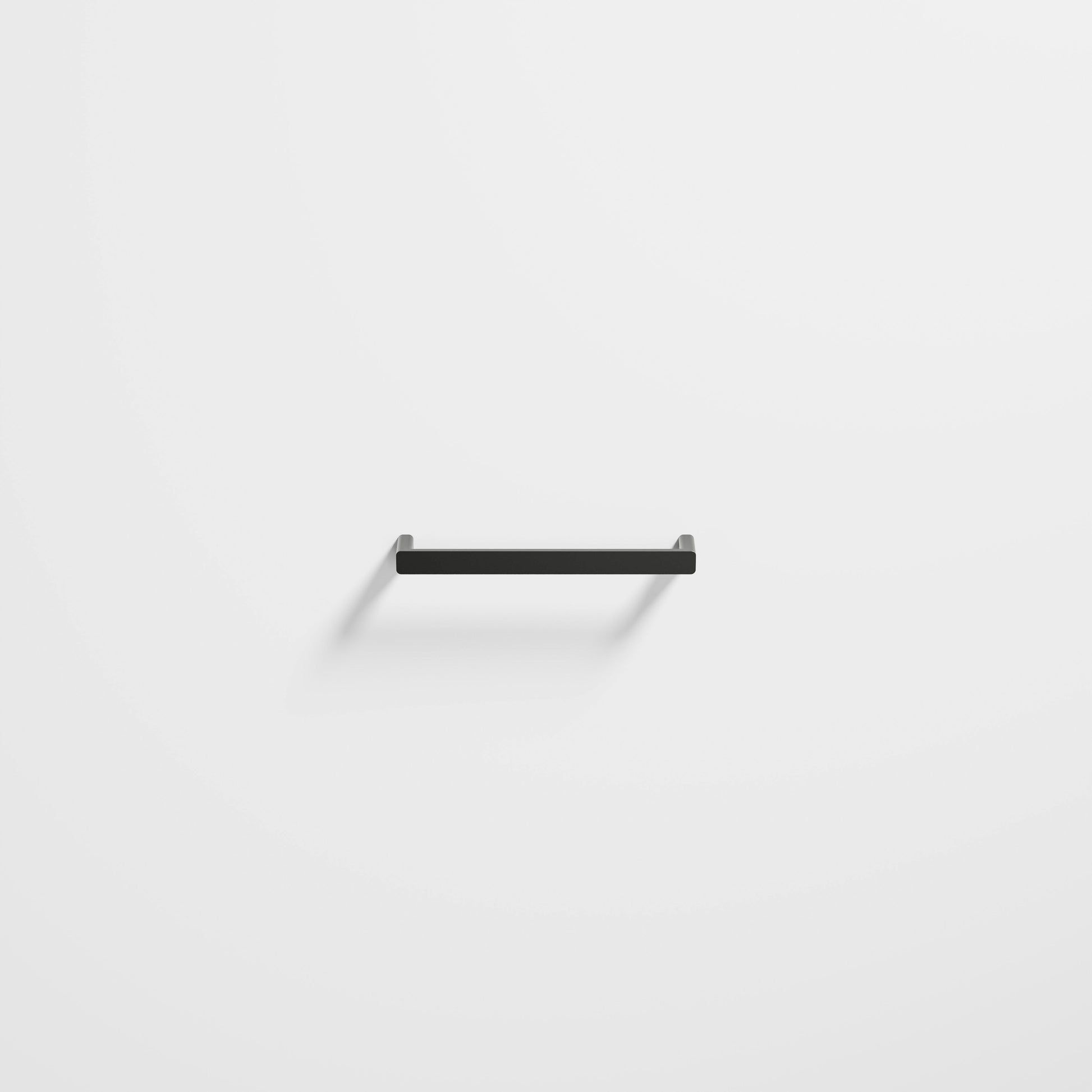 Lineare 475 Horizontal Heated Towel Rail