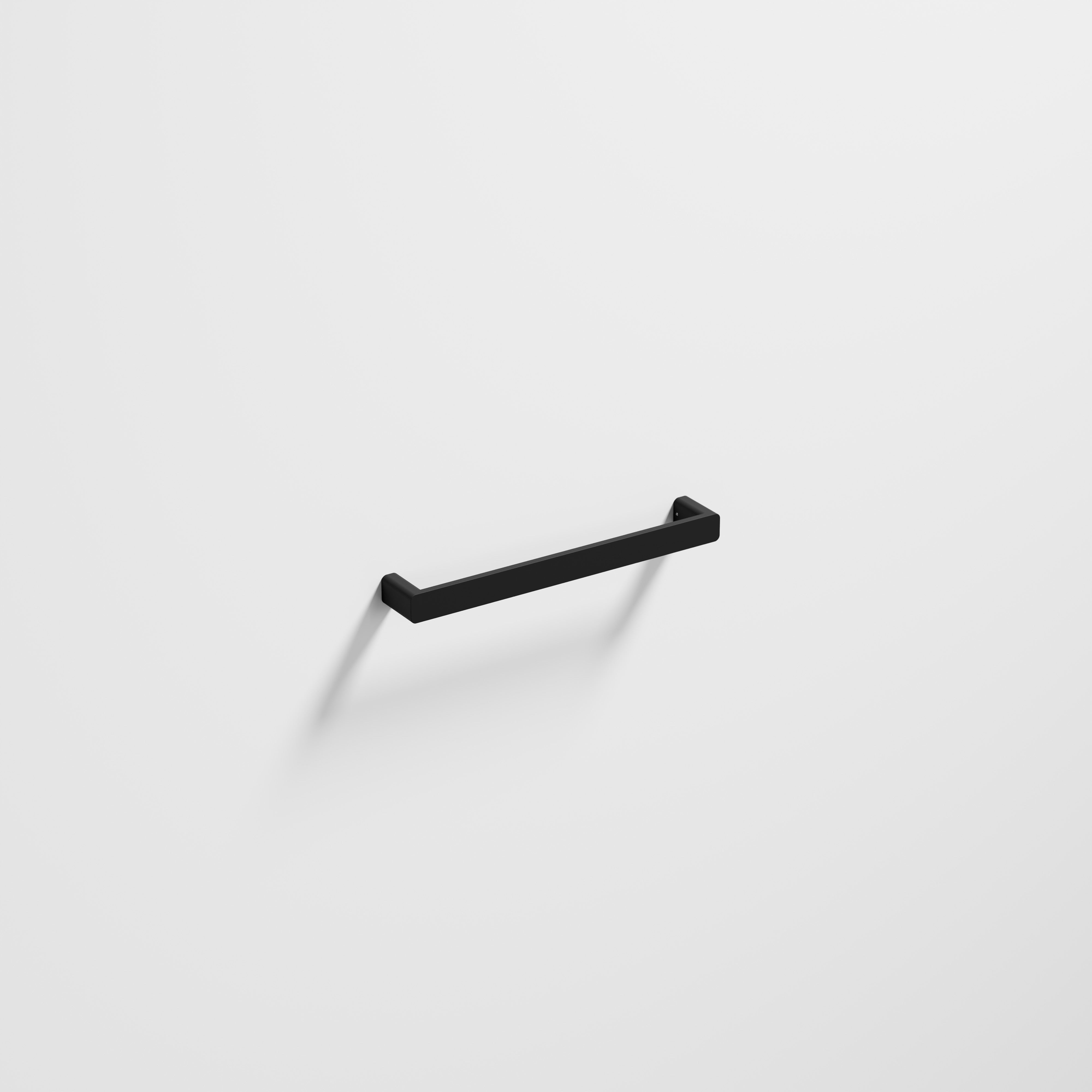 Lineare 475 Horizontal Heated Towel Rail
