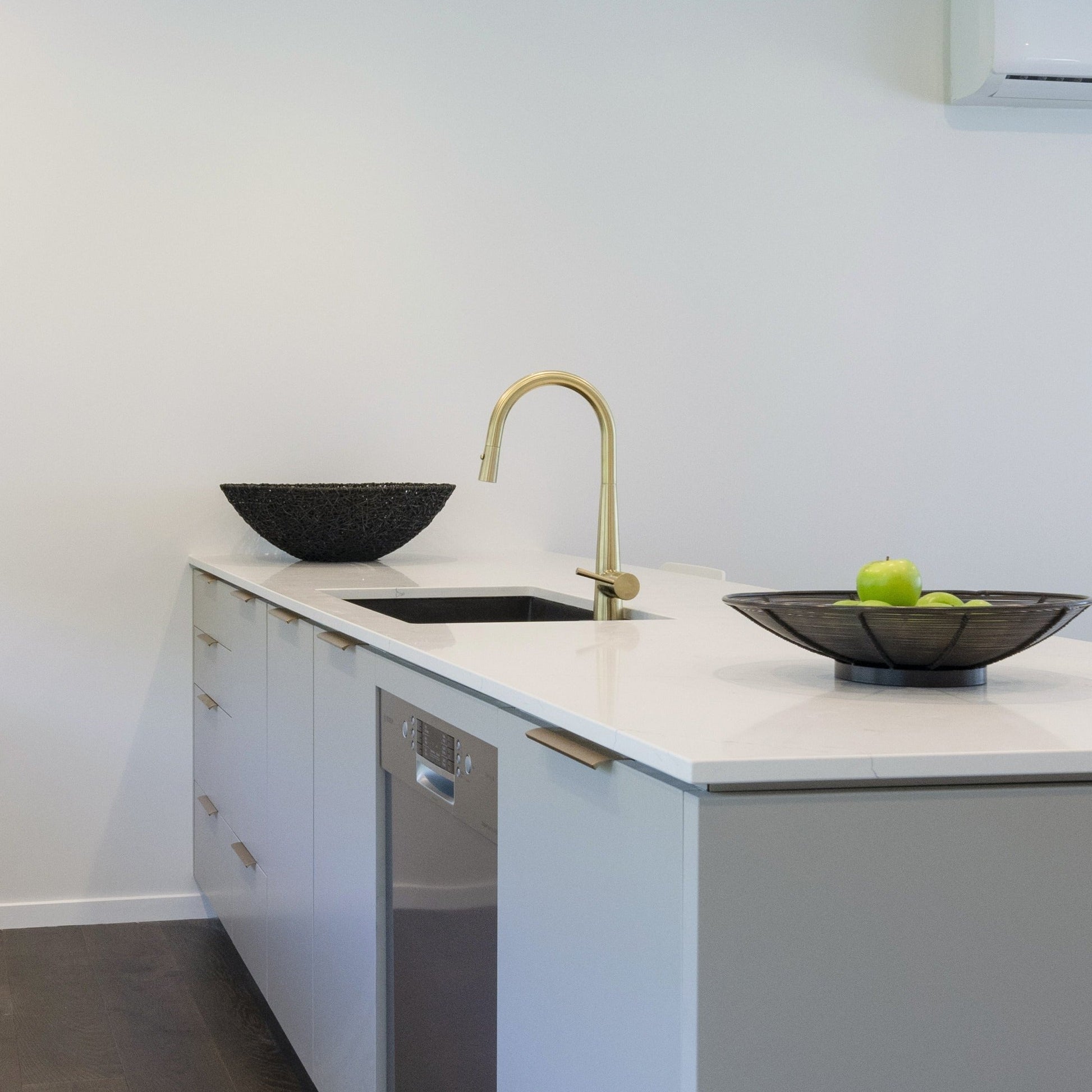 GREENS GALIANO PULLOUT SINK MIXER RANGE