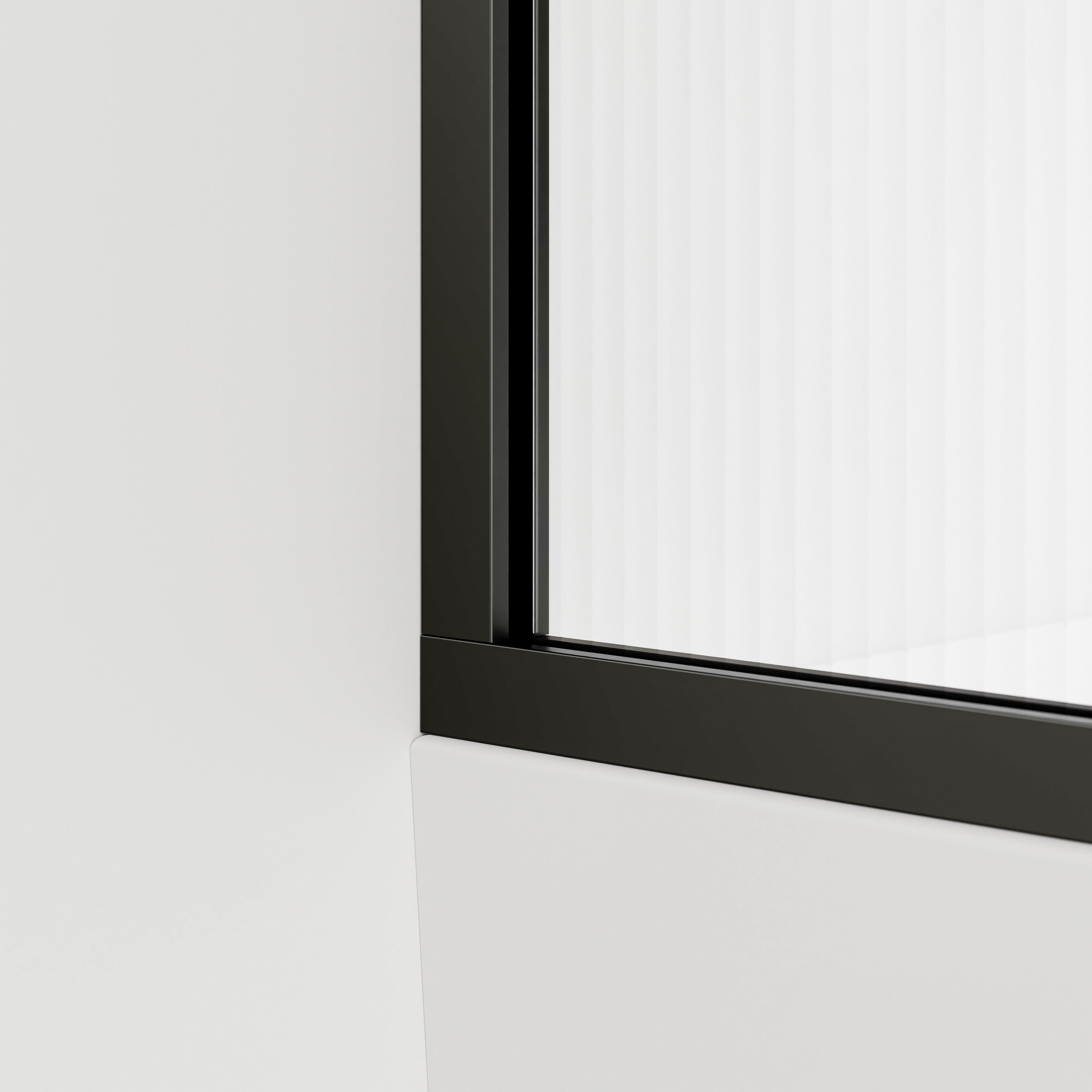 Code Pillar Bath Screen Range | 550 + 450W