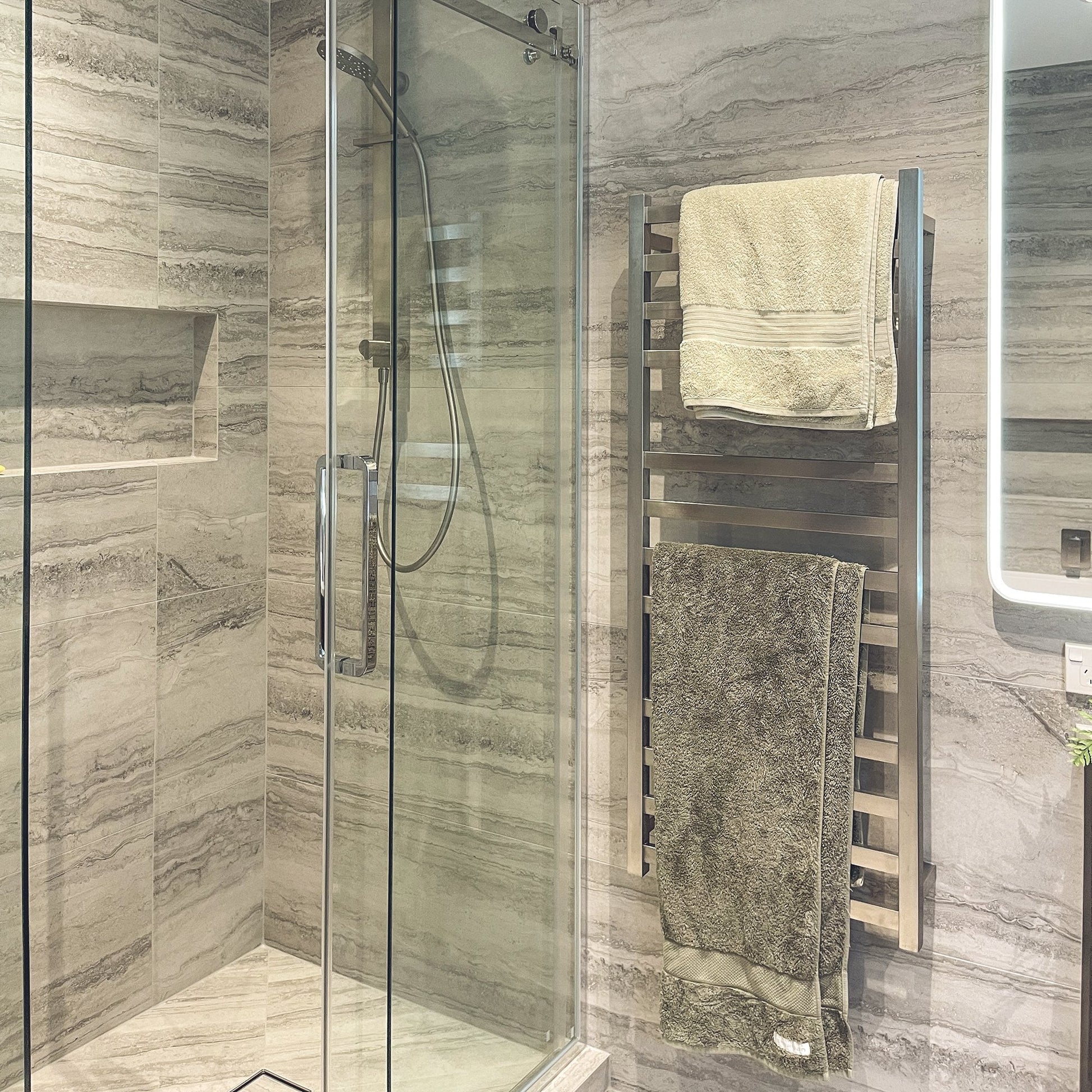 CODE SQUARE HEATED TOWEL LADDERS 1200X500MM - 5 COLOURS