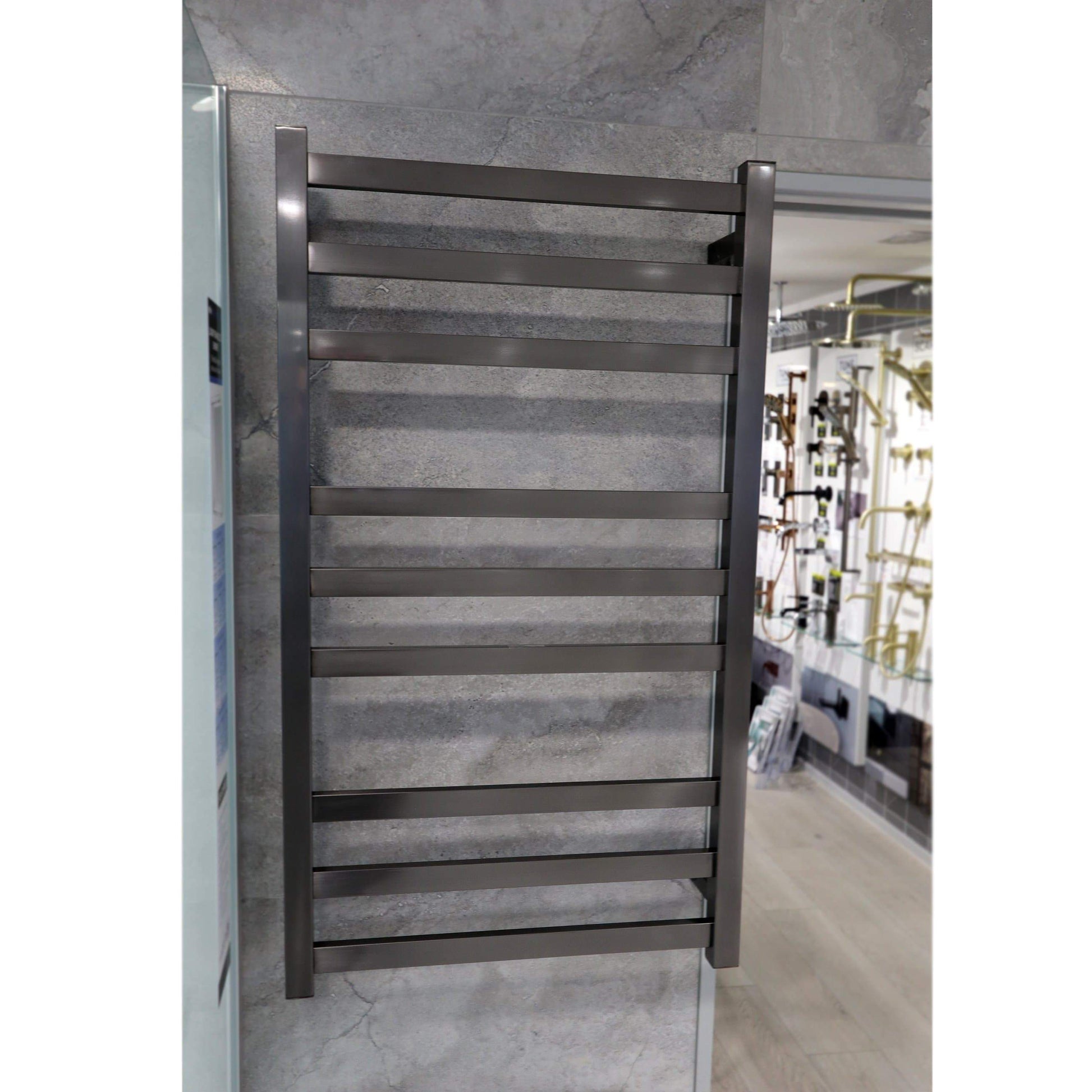 CODE SQUARE HEATED TOWEL LADDERS 900X650MM