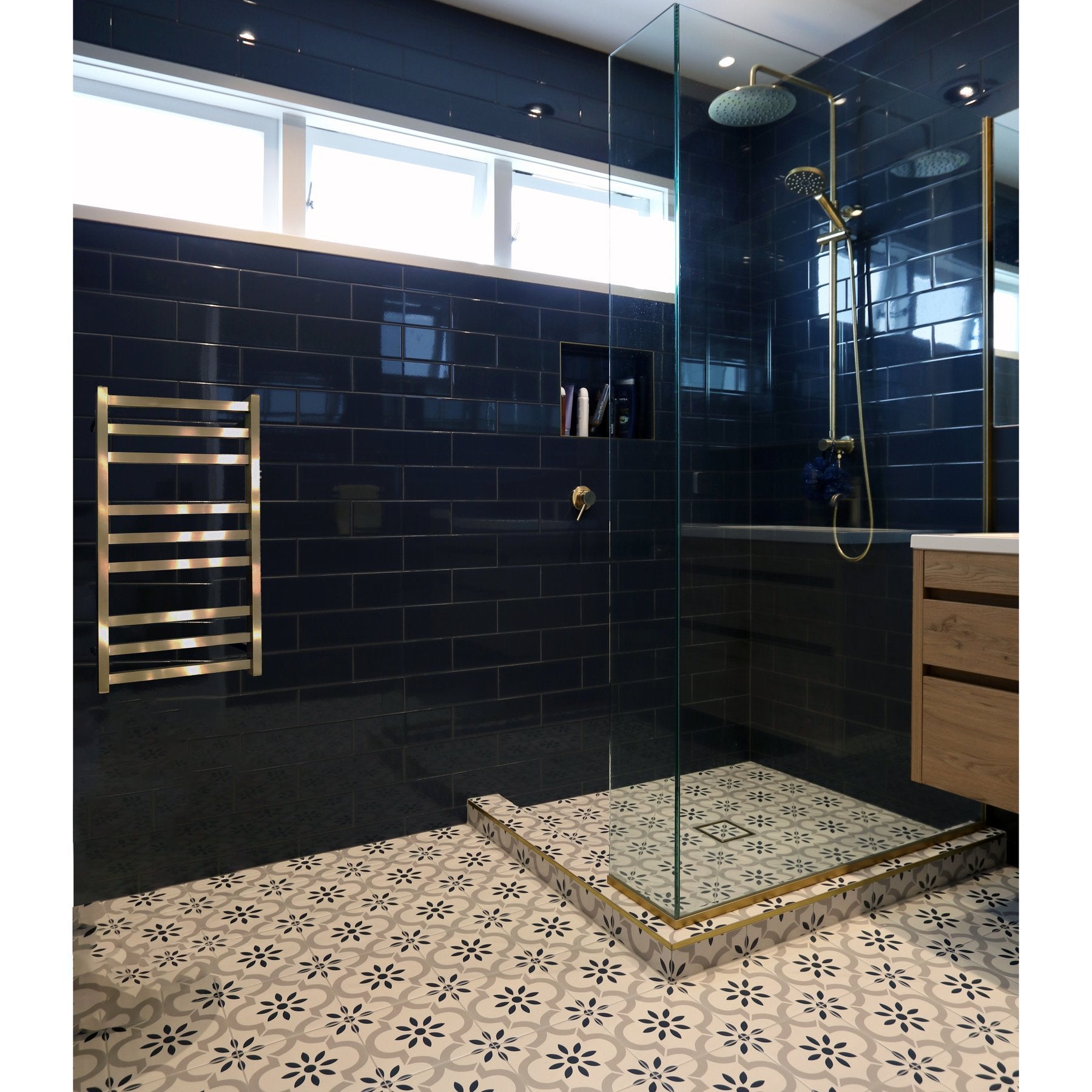 CODE SQUARE HEATED TOWEL LADDERS 900X500MM - 5 COLOURS