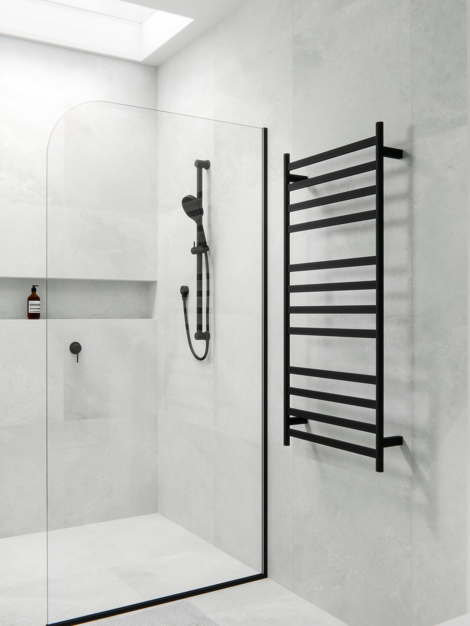 Code Lineare Heated Towel Ladder 1200 x 500mm