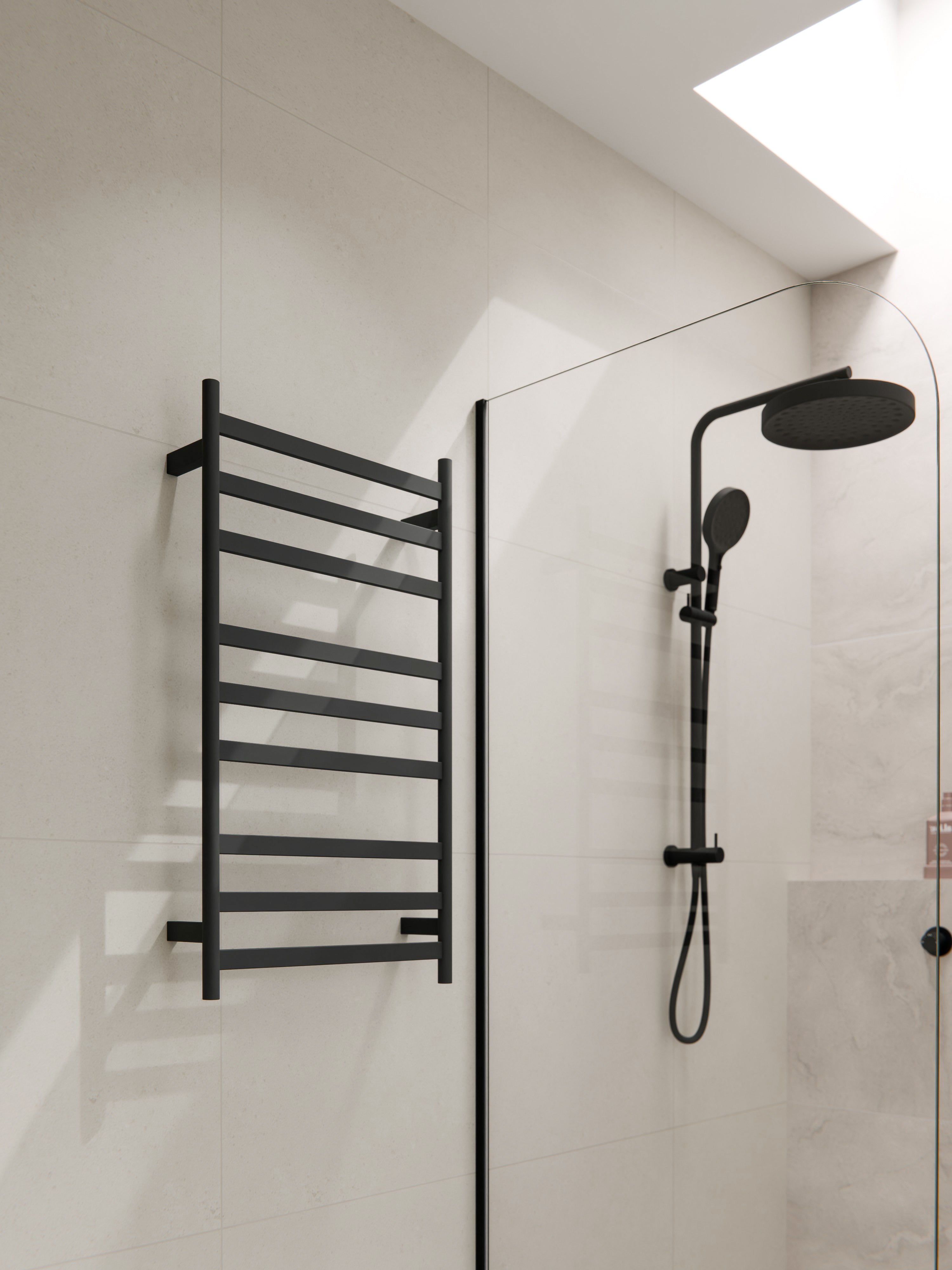 Code Lineare Heated Towel Ladder 900 x 500mm