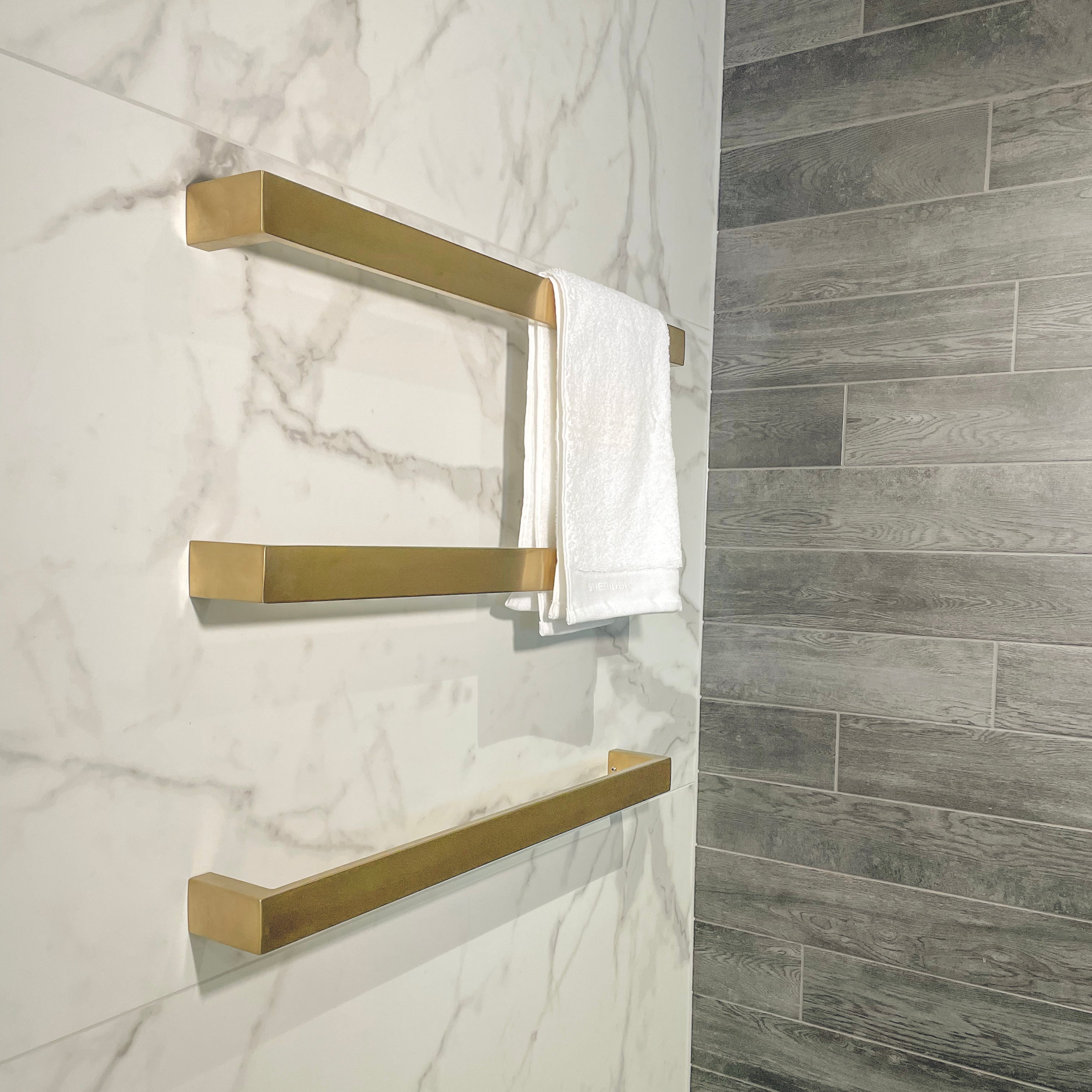 CODE MONTANA HEATED TOWEL RAIL 820MM - 4 COLOURS