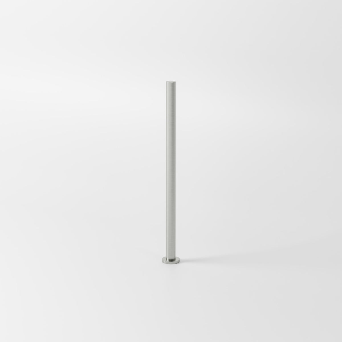 Pure 1000mm floorstanding heated towel rail in matte black