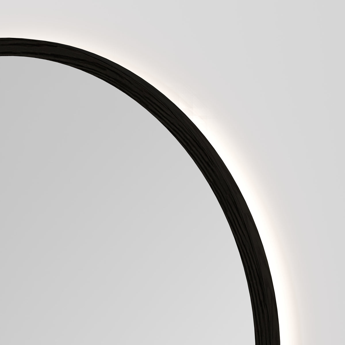 Sora Round 850mm LED Mirror