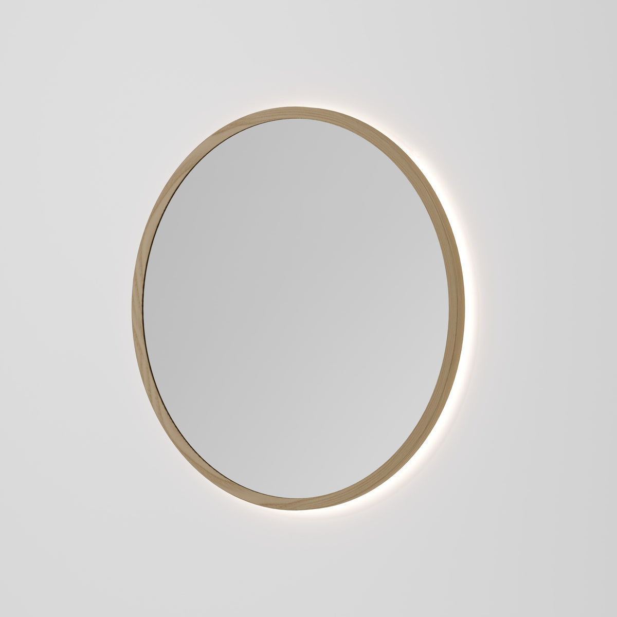 Sora Round 850mm LED Mirror