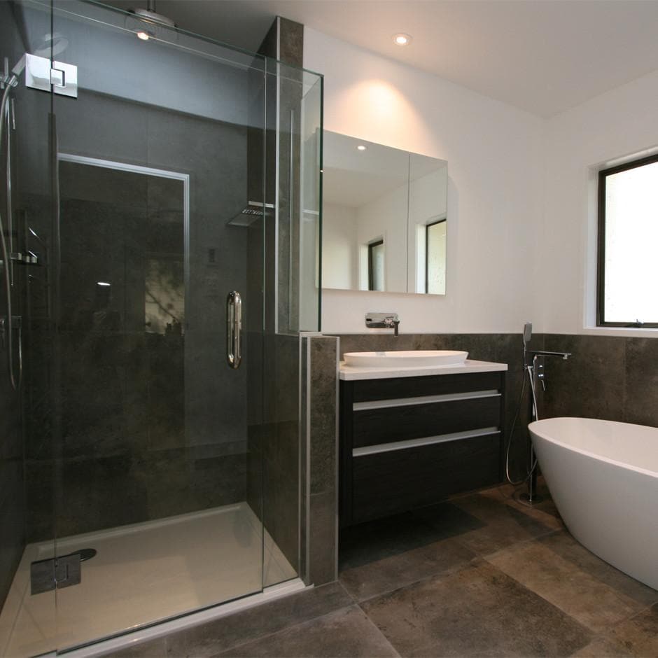 FRAMELESS GLASS SHOWER - 2 SIDED